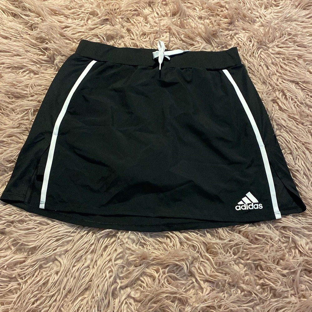 NWOT: adidas Black Mini Skirt with White Trim - Picture 2 of 14